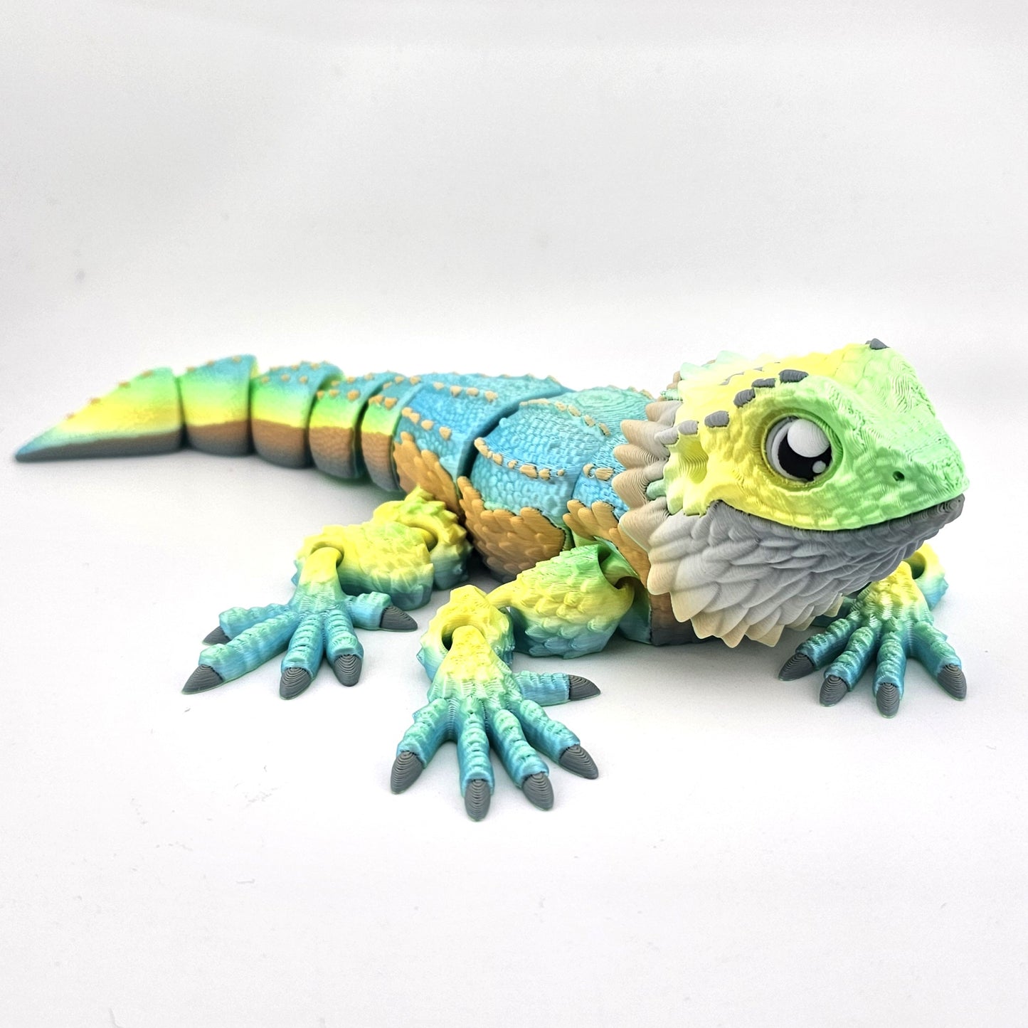 Prospect 3D - 3D Printed Bearded Dragon – Realistic 8" x 11" Articulated Model