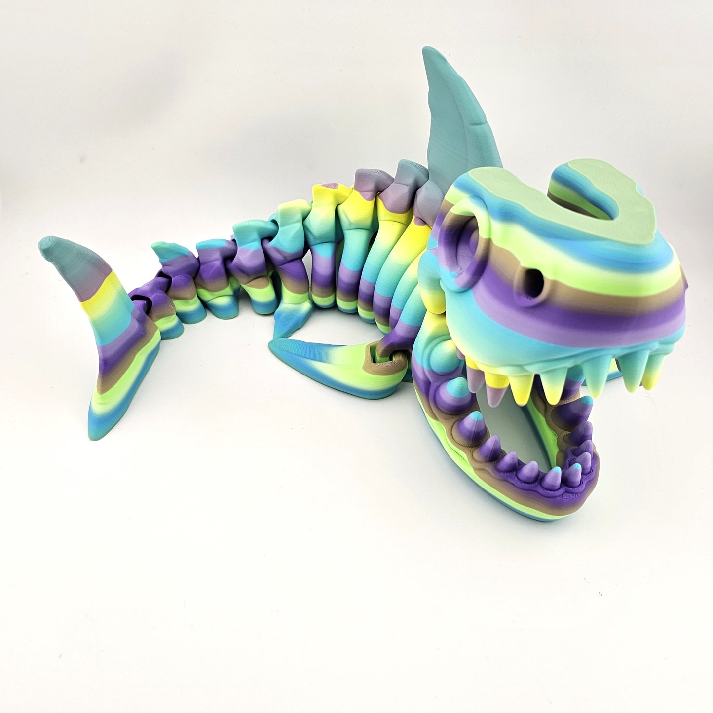 Prospect 3D - The Bone Yard - Jumbo Maximus Skeleton - 18 Inches Long - Articulated Megalodon Model for Display Enthusiasts